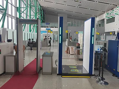 Escáner de seguridad de ondas milimétricas para el control de seguridad en aeropuertos