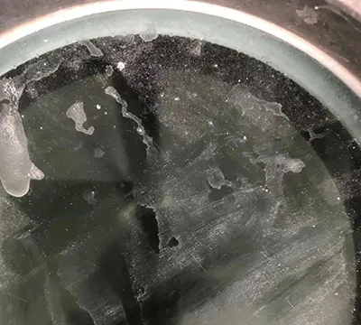 Transmisor de nivel por radar para la industria alimentaria