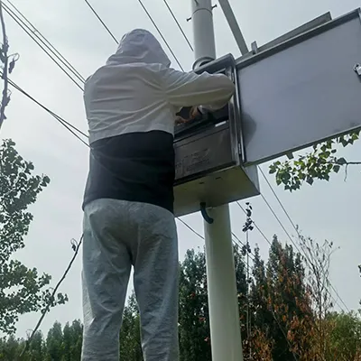 Transmisor de nivel por radar para la industria del agua y las aguas residuales