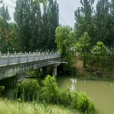 Transmisor de nivel por radar para la industria del agua y las aguas residuales