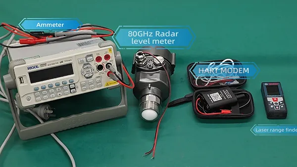 Calibración del transmisor de nivel de radar de ondas milimétricas de 80GHz