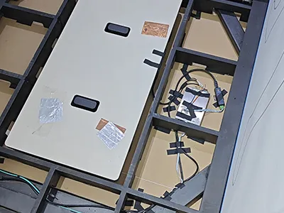 Escáner de pie de metal